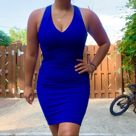 Lulus Dresses & Skirts - LULUS BLUE BODY FITTING DRESS